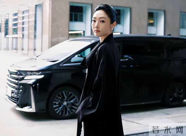 抢老公,玩鲜肉,嫉妒同行!看似无辜的白百何,实则心机满满