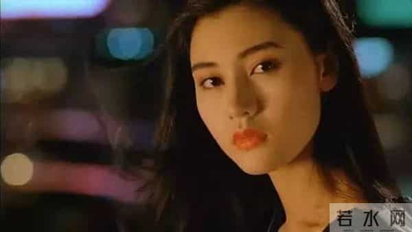 何超琼面前丢光的面子,被14岁儿子找回来了,李嘉欣才是人生赢家