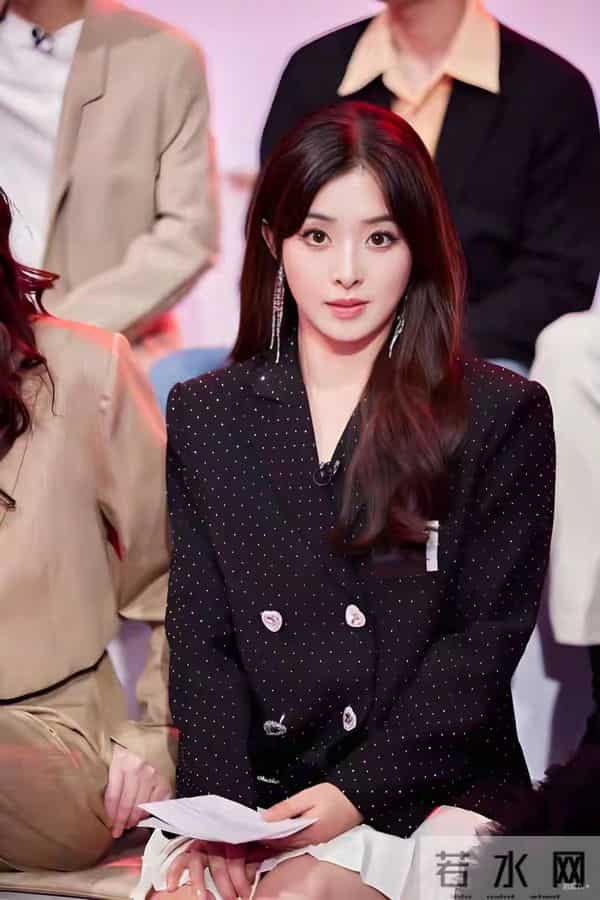 这还是当年超级女声的张含韵吗！这身材如果100分的话你能打多少