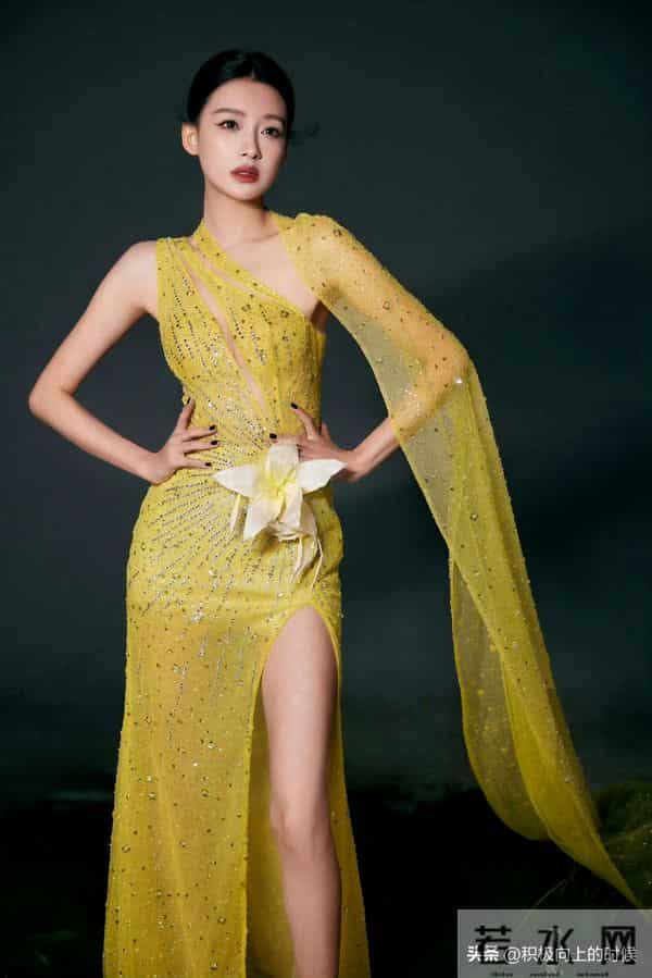 孙怡|透视黄蕾丝