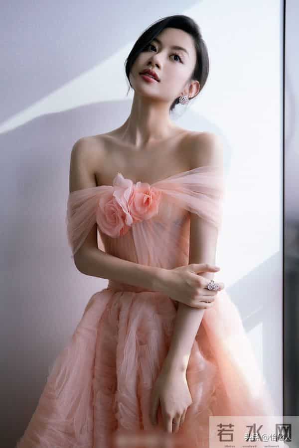 伍珂玥——美图写真欣赏