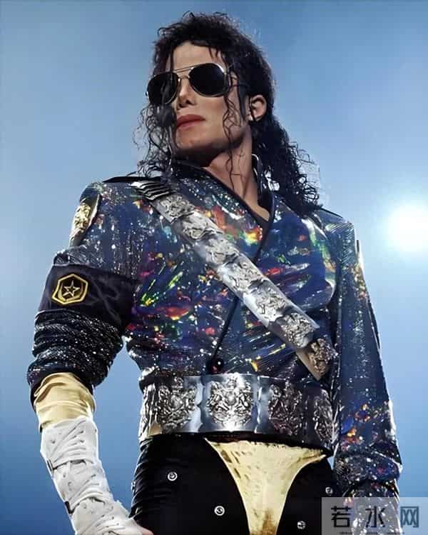 这部MJ电影水太深，导演硬核，主演是亲侄，是致敬还是毁经典？