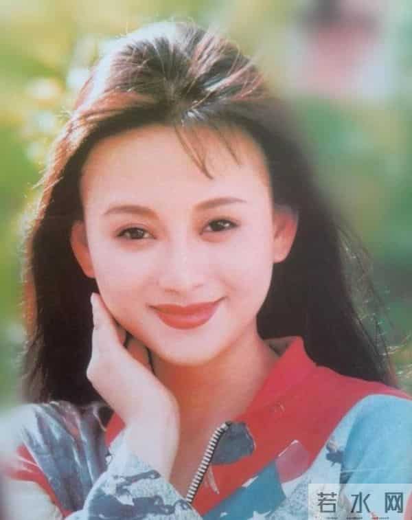 她美过刘晓庆,却选择下嫁给穷小伙,婚后毁容成面瘫,如今怎样了