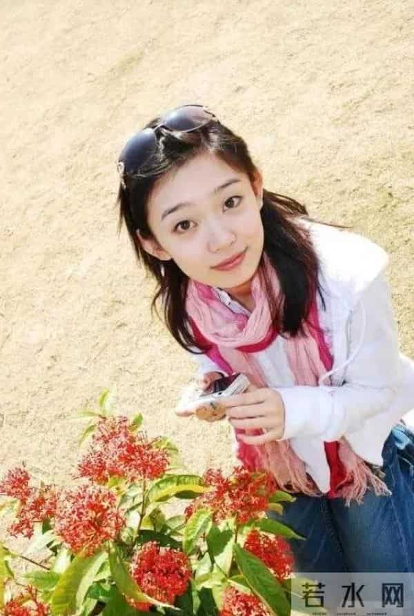 终究是梦醒了，不再被重用的央视主持人李七月，给内娱上了一课