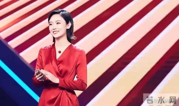 终究是梦醒了，不再被重用的央视主持人李七月，给内娱上了一课