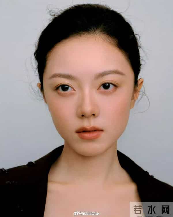 赵今麦 Miu Miu Confidential珍藏定制系列定制服务线第二波大片来袭