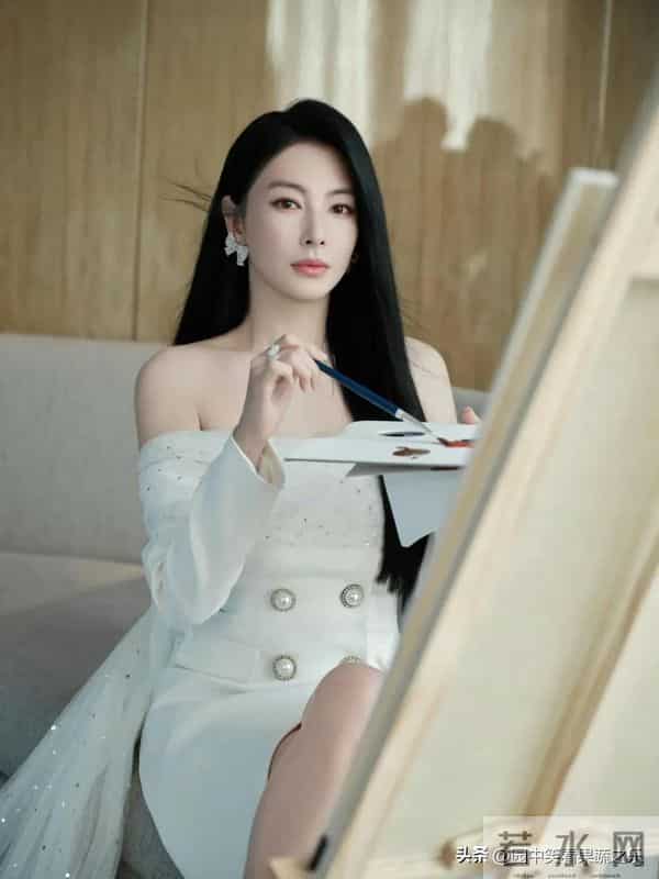 张雨绮 :集身材颜值气质于一身!