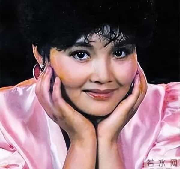 她11岁被导演看中,与名导同居多年被抛弃,如今复出却无人问津