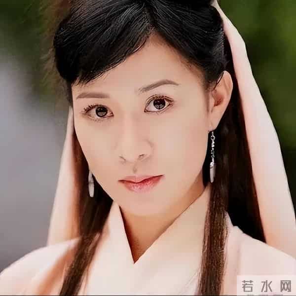 拒嫁豪门、勇甩陈浩民郑嘉颖，50岁不婚不育的佘诗曼，才是真狠人