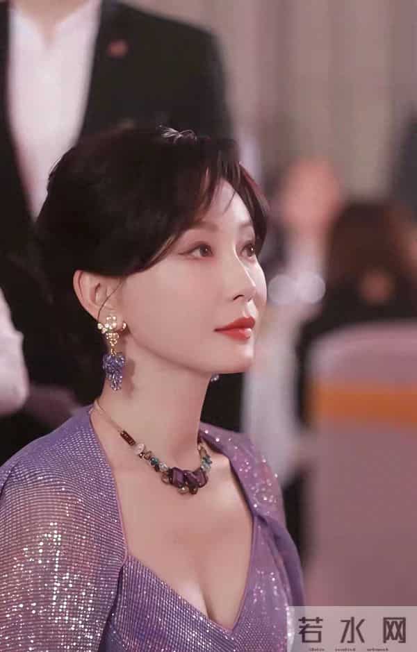 无滤镜也扛打!46岁陈数生图曝光,这气质才是内娱熟女天花板