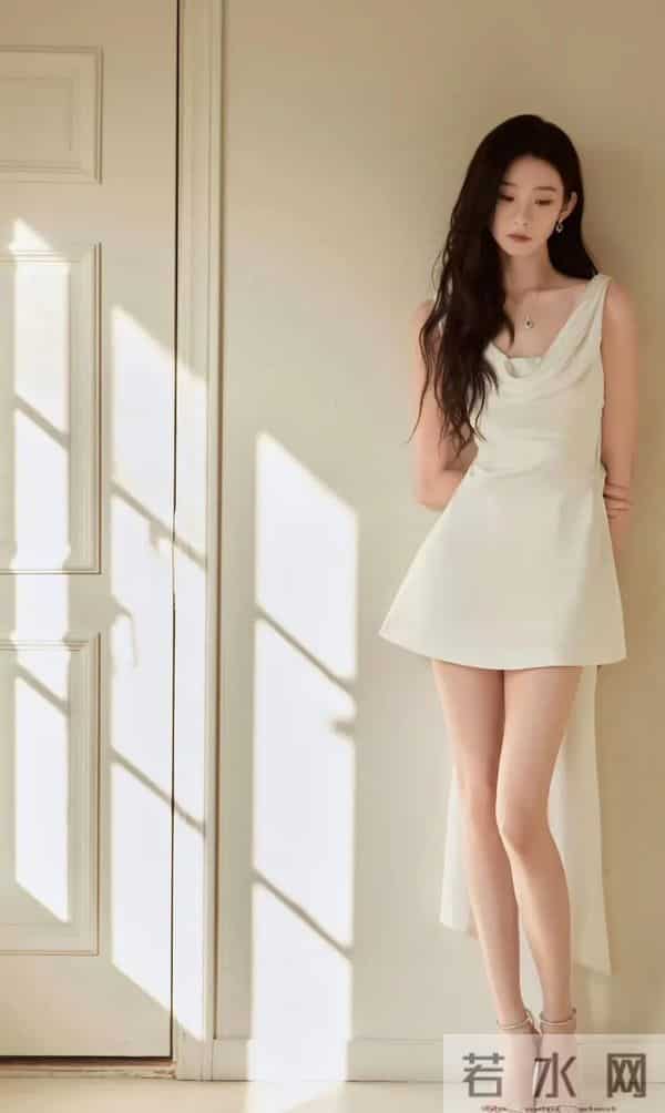 当她不再跳白天鹅。张艺凡的性感初舞台是一道划破夜空的黑色闪电