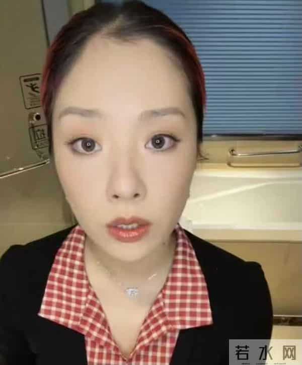 长得不漂亮又如何,33岁的她能唱又能演,和童瑶站一起一点不逊色