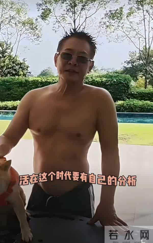 网传李连杰移植了已故少林武僧秋风的心脏！李连杰被逼脱衣自证