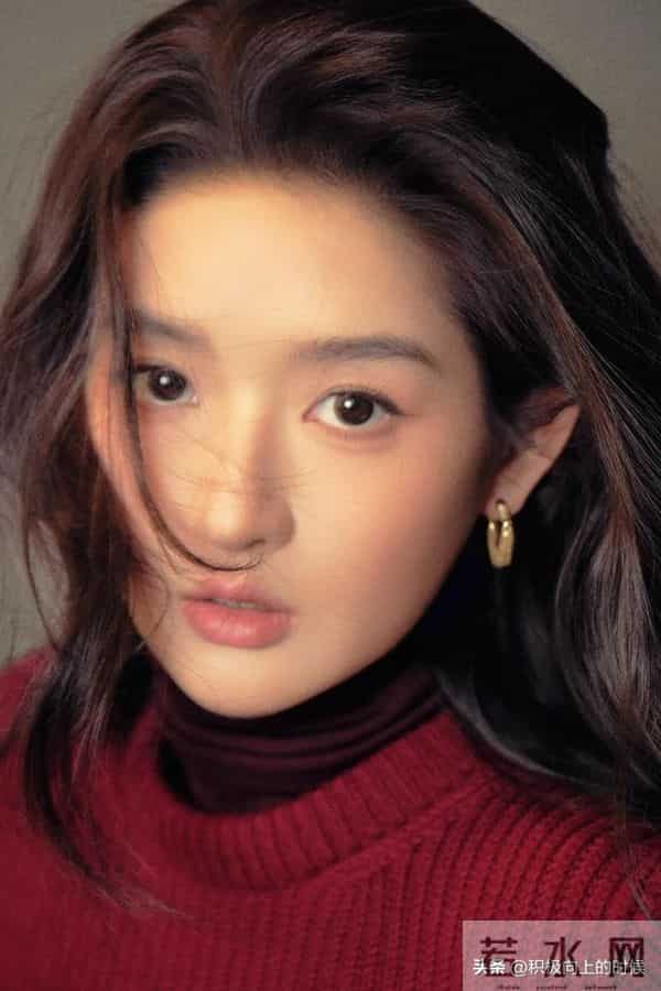 紧身厚袜|王玉雯