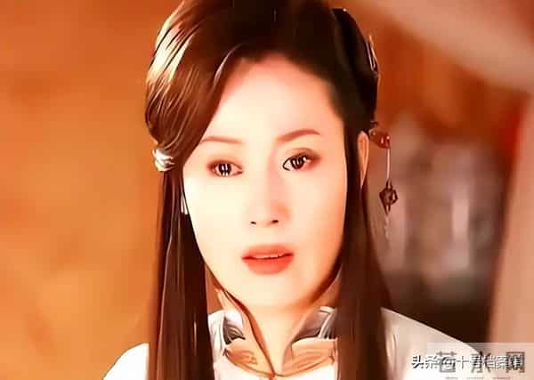 73岁导演尤小刚三婚两离，娶小30岁美女演员，64岁老来得子终圆梦