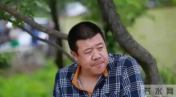 秦卫东：看脸一米六实际有一米九二，喝酒喝到脱相