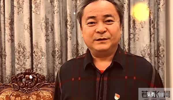 演员祝新运:凭借潘冬子火遍全国,却娶了离异还大3岁的妻子