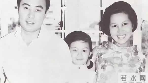 住着上亿豪宅,却无儿无女依靠弟弟养老,63岁的关之琳后悔过吗?