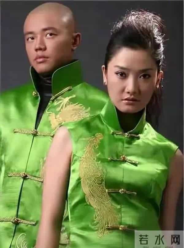 2. 拒绝单飞+五五分！凤凰传奇24年爆红，藏着内娱密码？