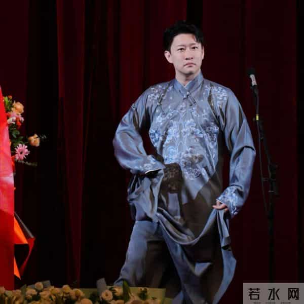 郭德纲发长文,疑似回应曹云金自传:成大事者,要把事情都放心里