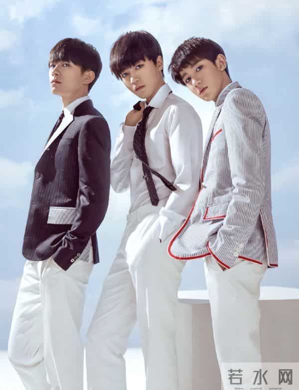 一场生日，戳穿25岁王源江湖地位，易烊千玺确实一个字都没说错