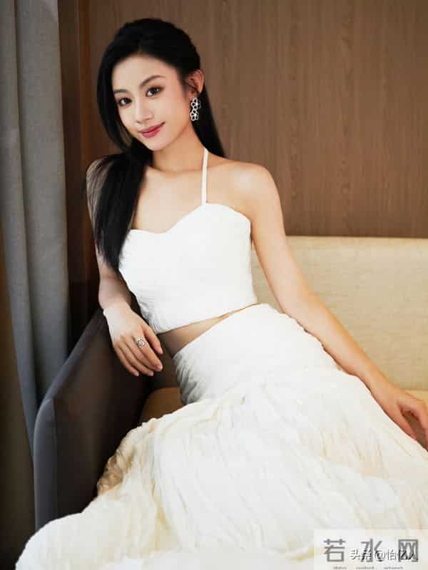 伍珂玥——美图写真欣赏