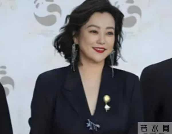 郝蕾破防发朋友圈嘲讽?辛芷蕾正面硬刚,李光洁当年还是太体面了