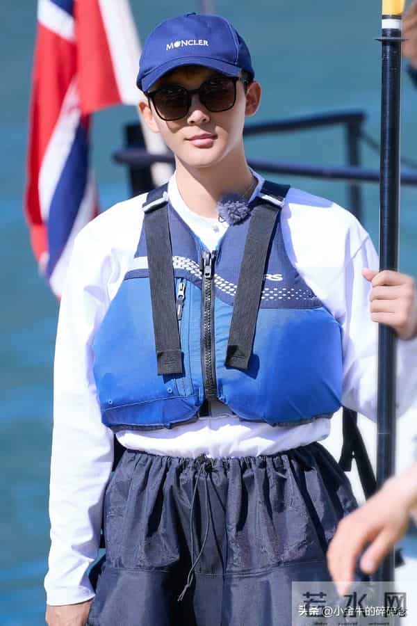 《花少》挪威穿搭合集,来看看明星们秋冬出游穿搭