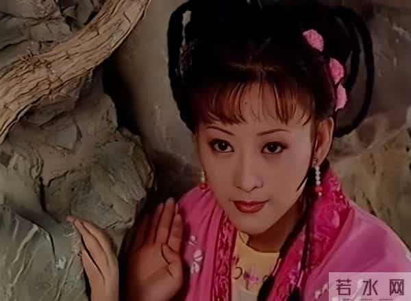 她美过刘晓庆,却选择下嫁给穷小伙,婚后毁容成面瘫,如今怎样了