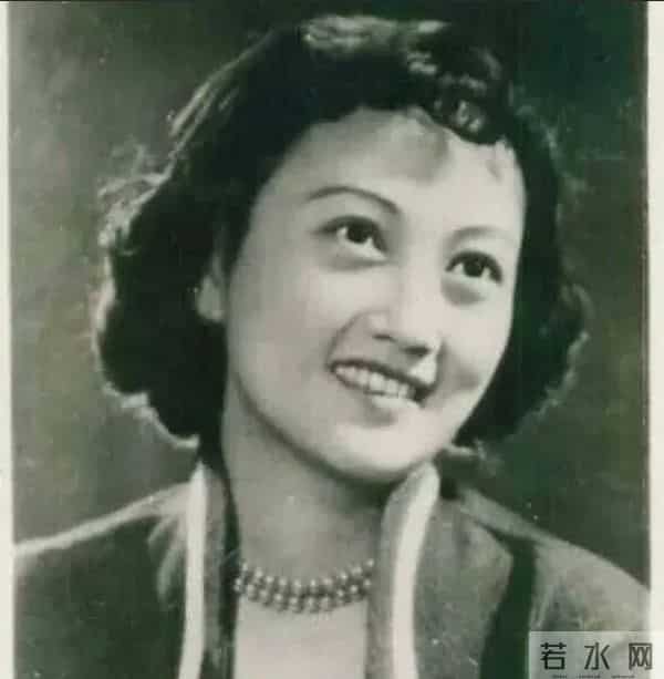 老照片:一代女神王晓棠最美珍藏照