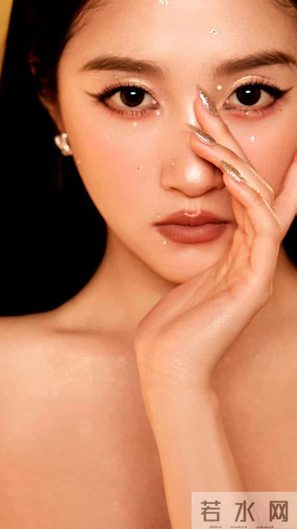 美女壁纸第1254期—关晓彤