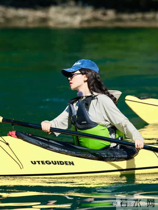 《花少》挪威穿搭合集,来看看明星们秋冬出游穿搭