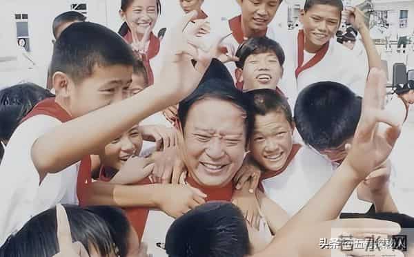 牛群:一路好好走!55岁为自证清白裸捐,58岁妻离子散,今如何?