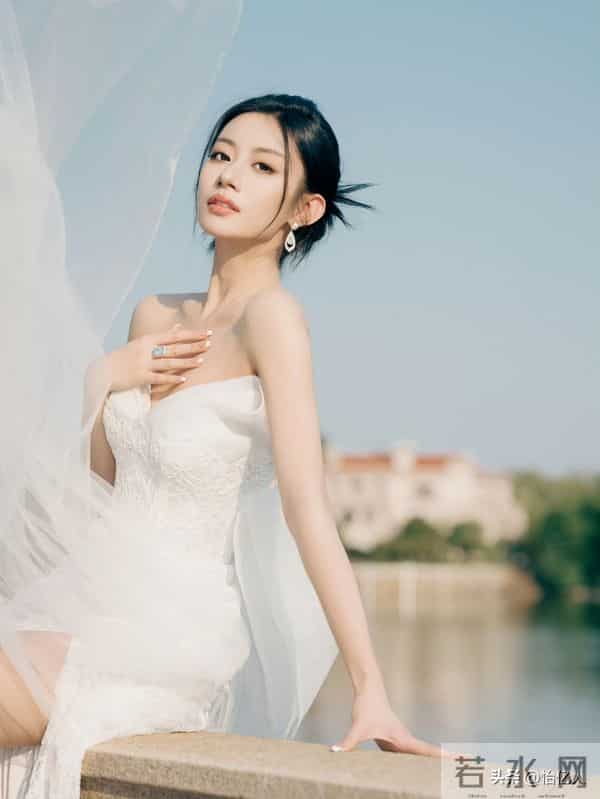 伍珂玥——美图写真欣赏