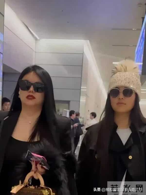 李湘减肥成功了,晒合影瘦了太多,疑回应网络负评!