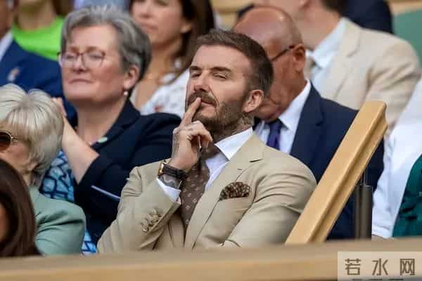 贝克汉姆封爵了本质还是平民？戴200万豪表，身家和查尔斯比呢？