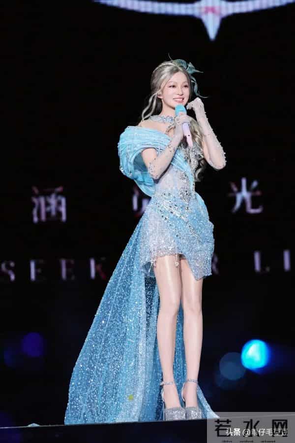 张韶涵的服装造型师绝对对她是真爱，简直太美了！