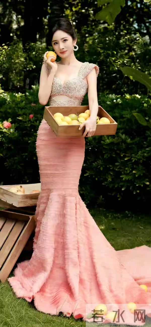 杨幂，丰腴之美