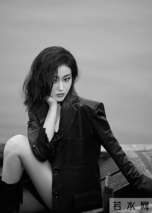 张天爱,太饱满了吧,人间水蜜桃,这样的女神谁能不爱,真的绝!