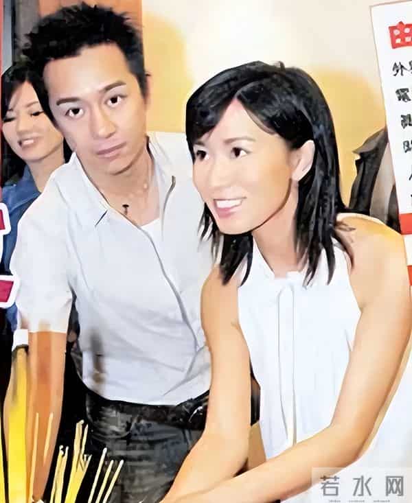 同居四年后分手，佘诗曼拿下“三料视后”，他却只能演烂片养四娃