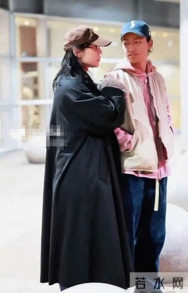 白百何儿子帅到不敢认!只有17岁身高接近1米8,长相酷似爸爸