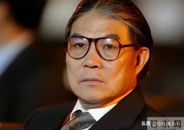 郭晶晶也没想到,79岁公公霍震霆再破天花板,让整个豪门圈沉默了