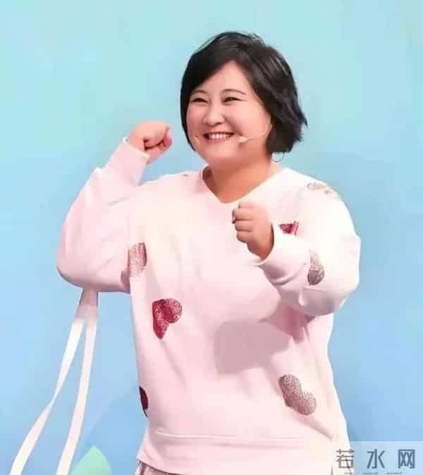 钱赚够了不装了?退出春晚,被综艺"开除"的贾玲,下场怪不了别人