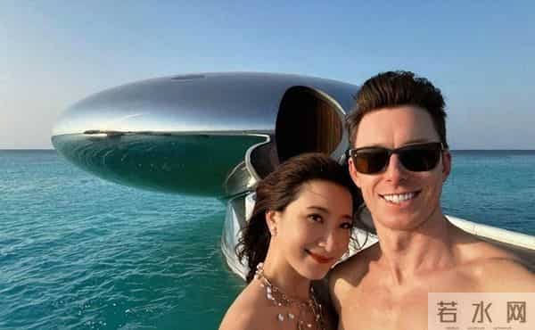 和陈赫离婚10年后，晒上情侣泳衣照的许婧，没给前夫留一点颜面