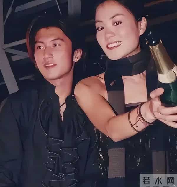 离婚14年，张柏芝一段视频撕下谢霆锋的"体面"，原来一切早有预兆