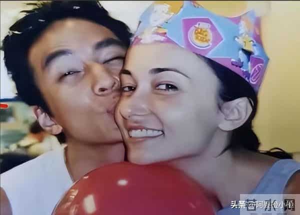 10年没同房，吴彦祖晒47岁老婆素颜合照，男方发言惊呆网友！