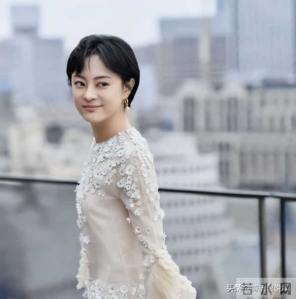 不装了!央视公开“点名”孙俪,张艺谋一个字都没说错