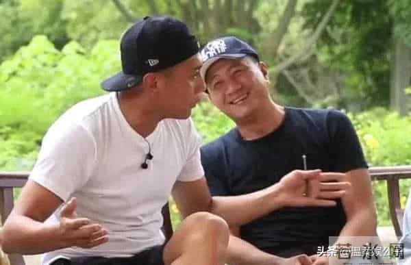 被“暴瘦”的刘烨惊艳,47岁长这样?怪不得师哥胡军一直宠溺他