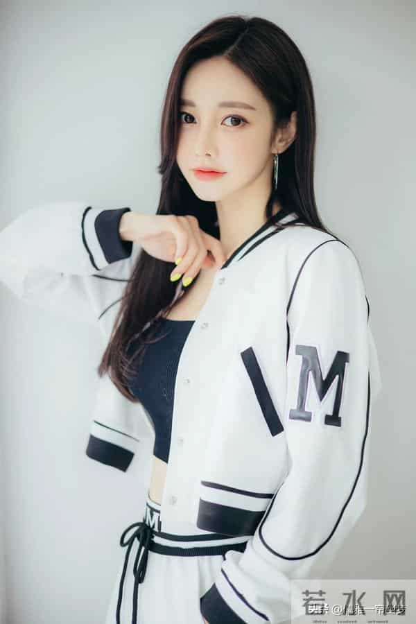 孙允珠-时尚 第736期