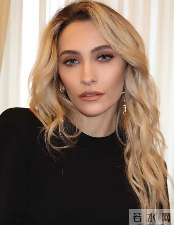 这部MJ电影水太深,导演硬核,主演是亲侄,是致敬还是毁经典?